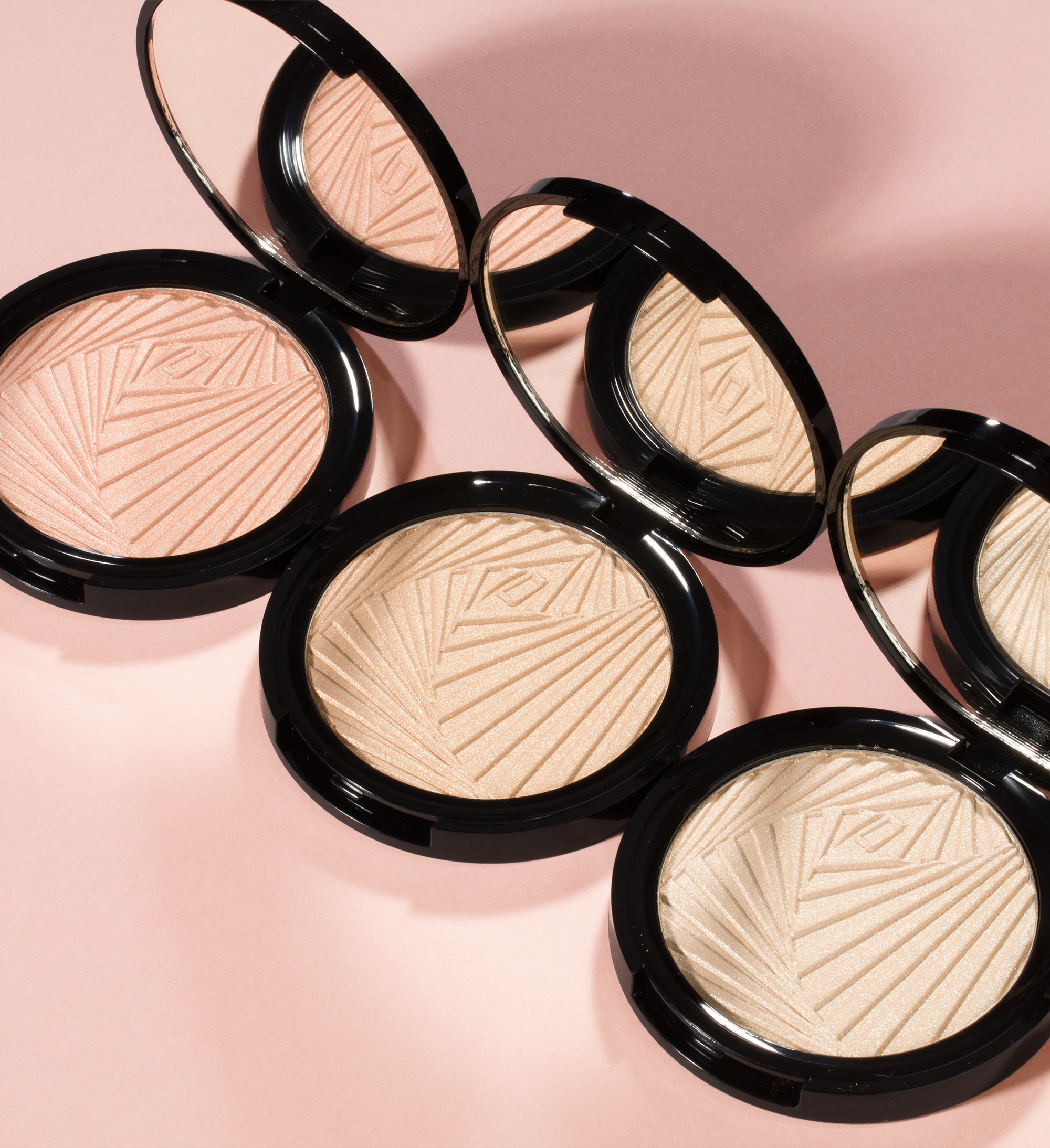 Light Loving Illuminator Highlighter group shot