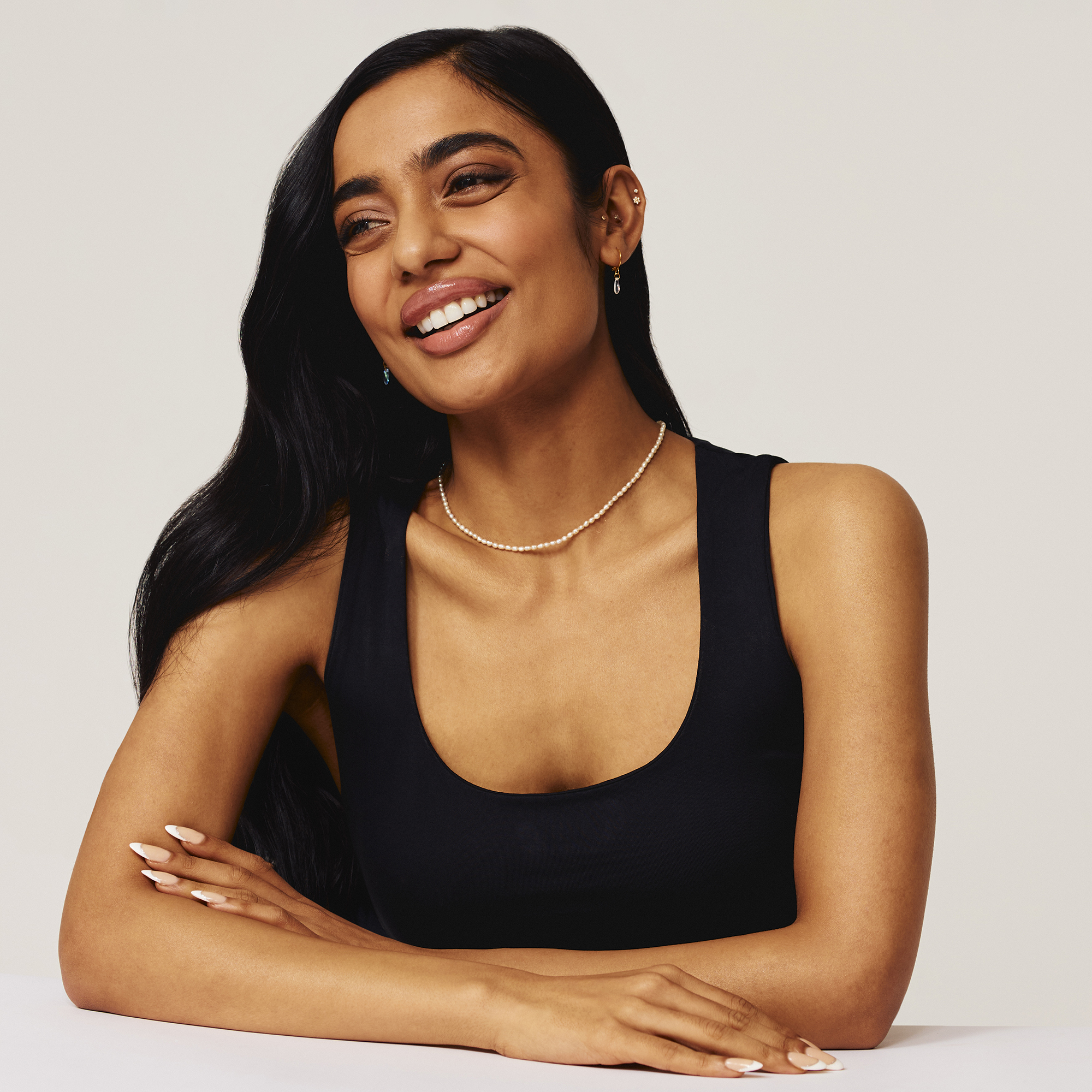 Model wearing Luscious Lip Sheen Lip Gloss Relish