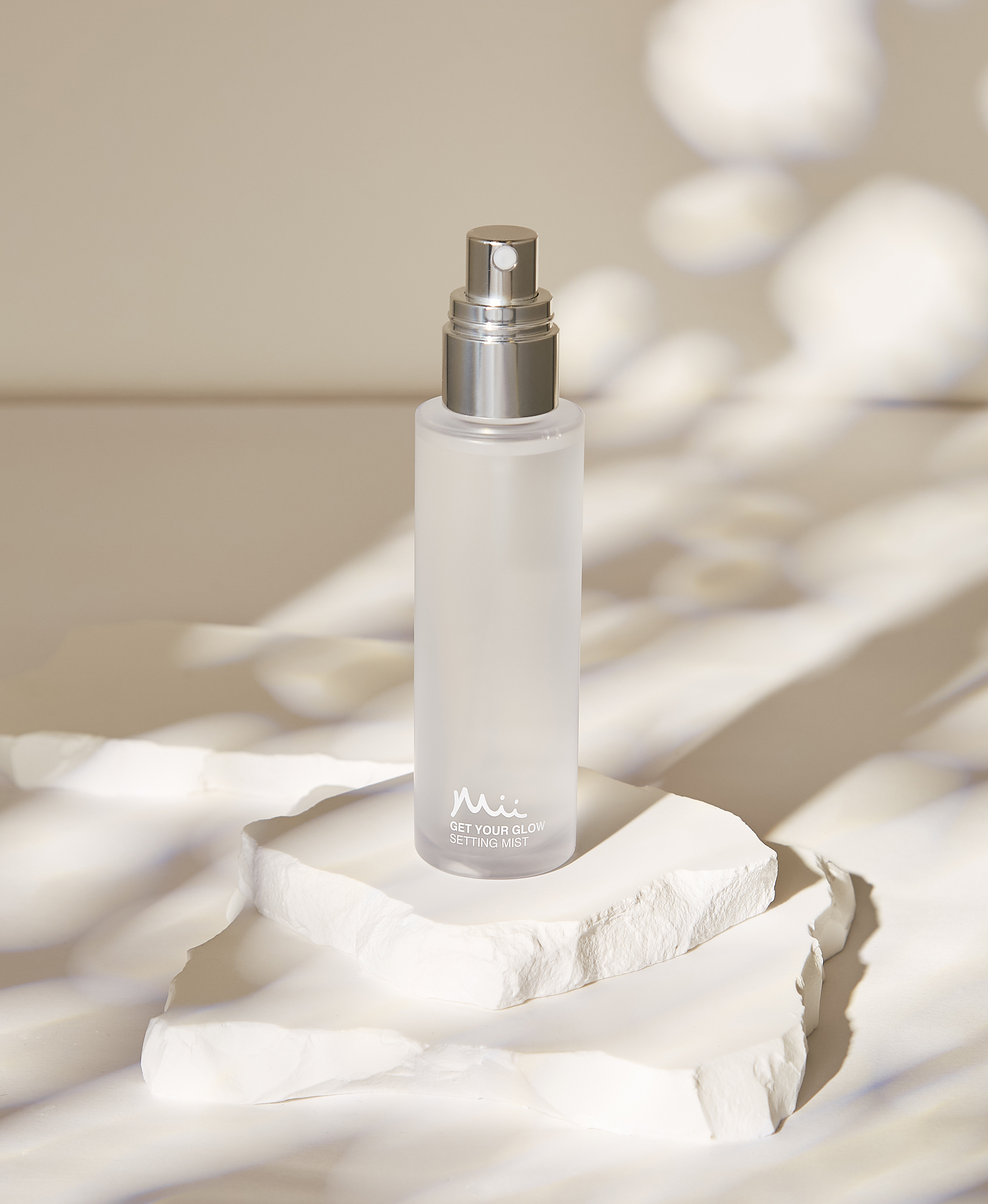 Get Your Glow Setting Mist product shot