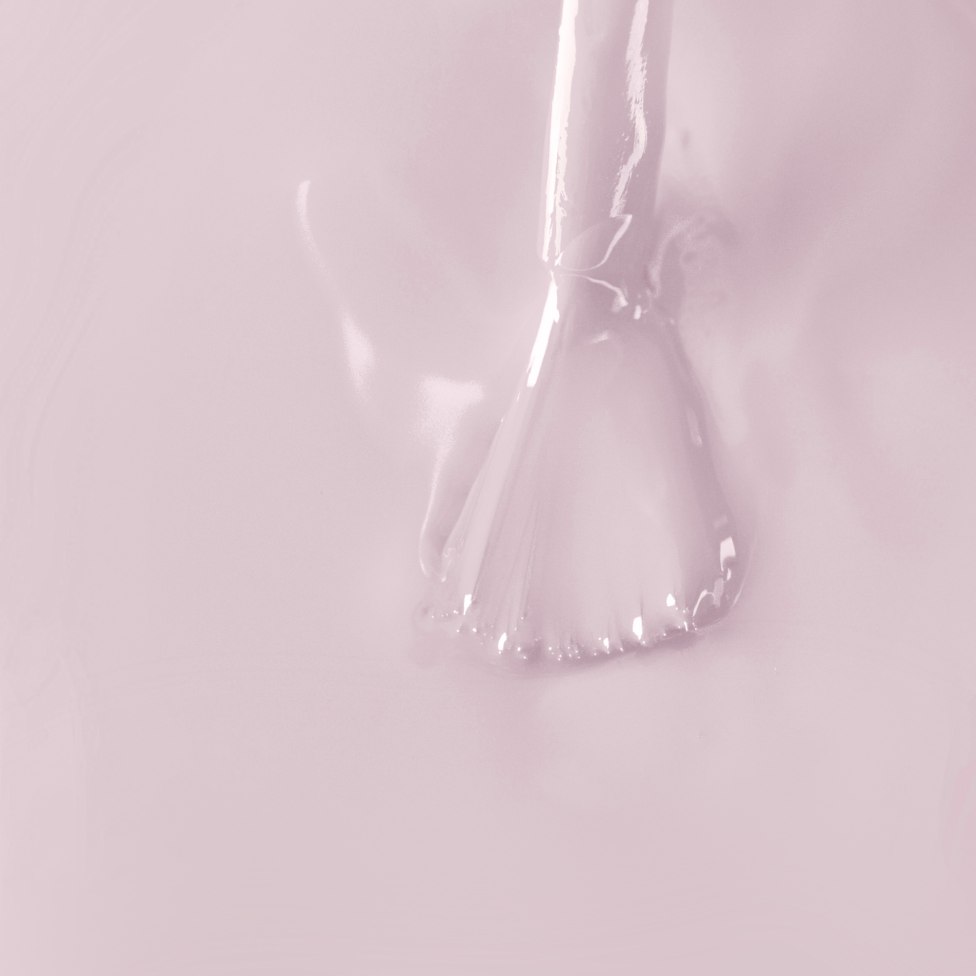 Dainty Orchid Colour Confidence Nail Polish swatch