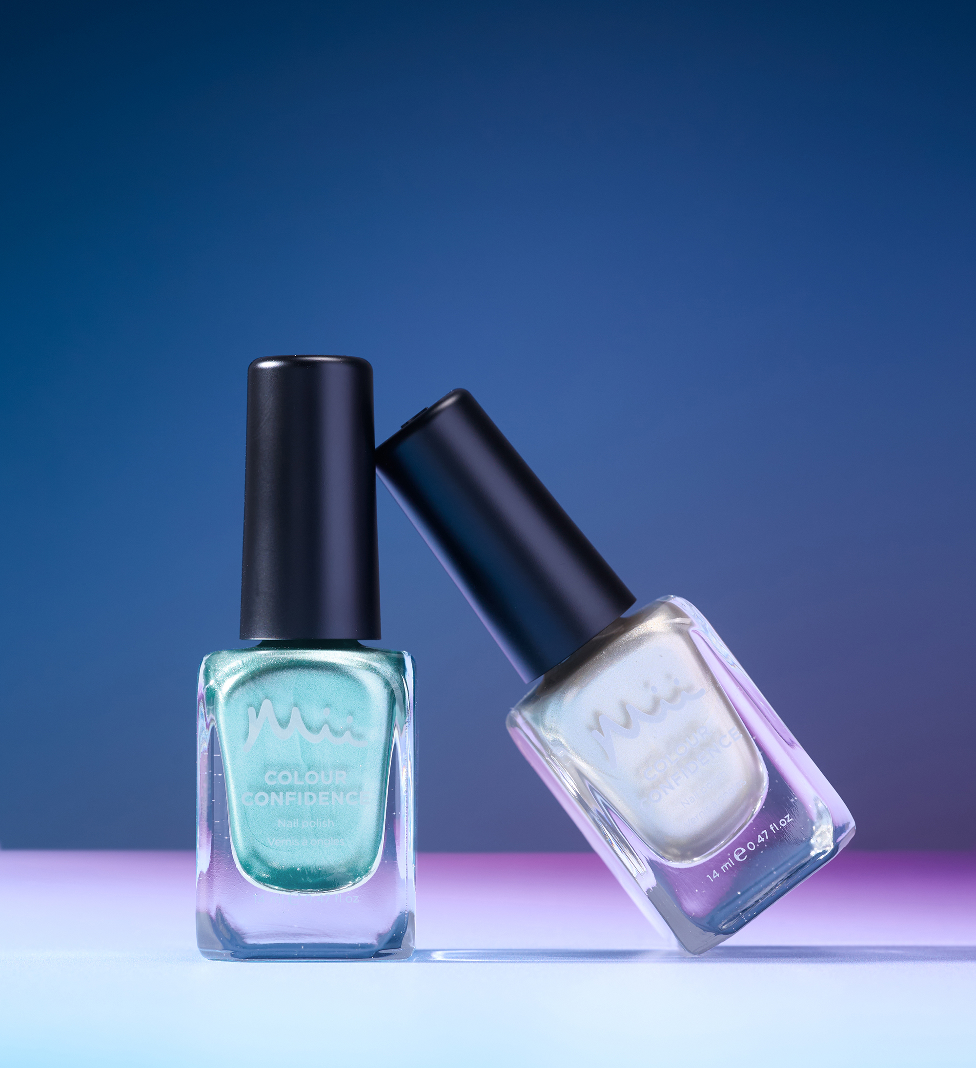 Group shot of Golden Galaxy and Mint Eclipse