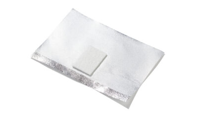 Foil and pad use for gel nails removal