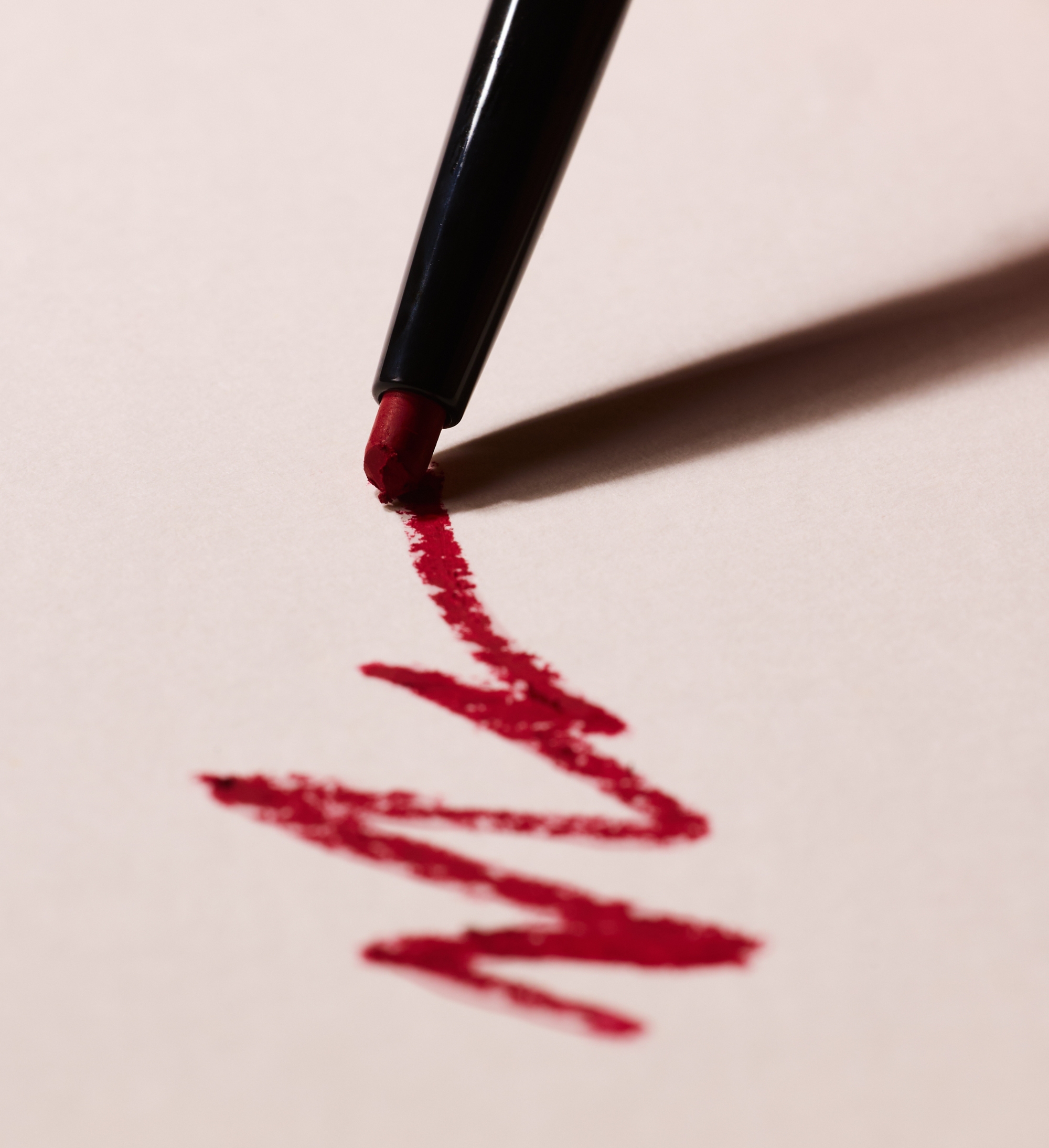 CON5_Cherry-Red_Stylised_Swatch